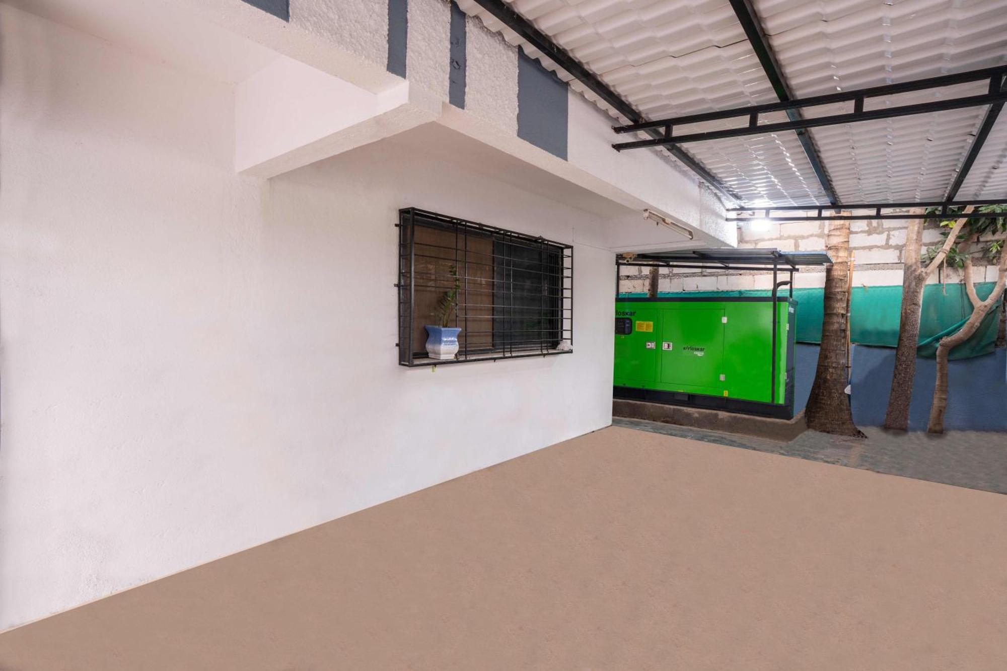 Treebo Royal Comfort Atithi Pune Bagian luar foto
